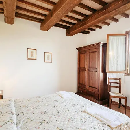 Seranna 4 Apartman Papiano